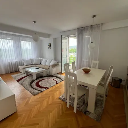 Karas Apartman