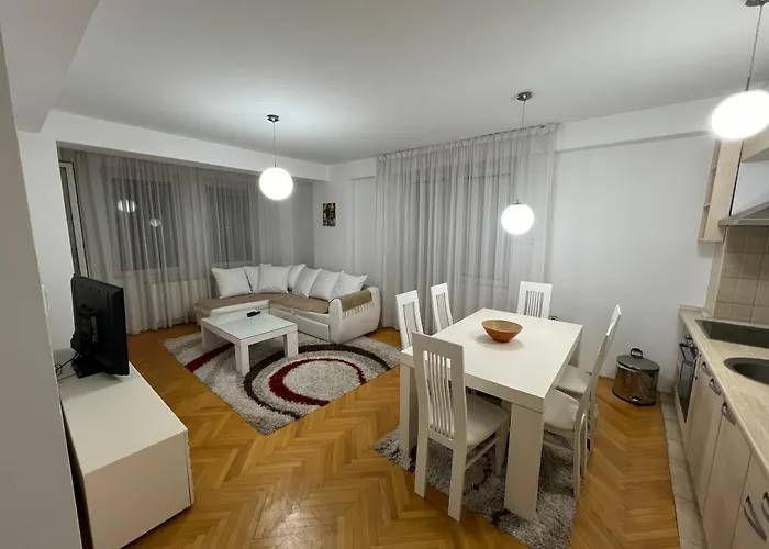 Karas Apartman *